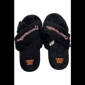 NFL Women's Fur Cross Team Slippers Commanders -